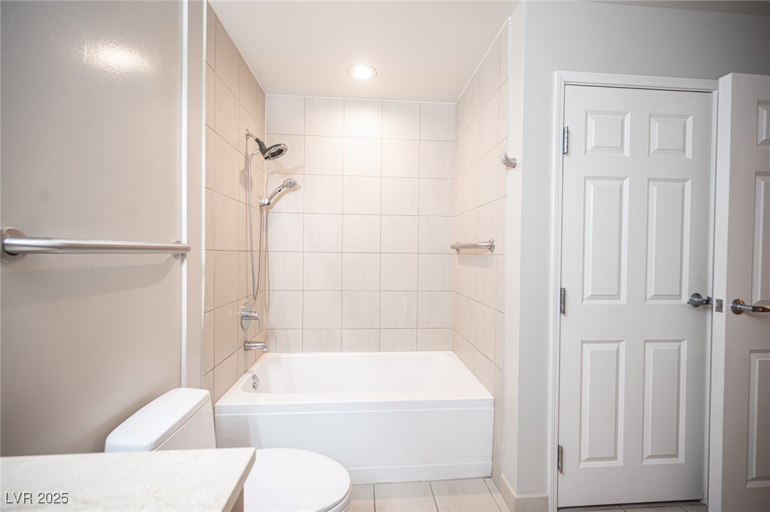 200 West Sahara Avenue 1807