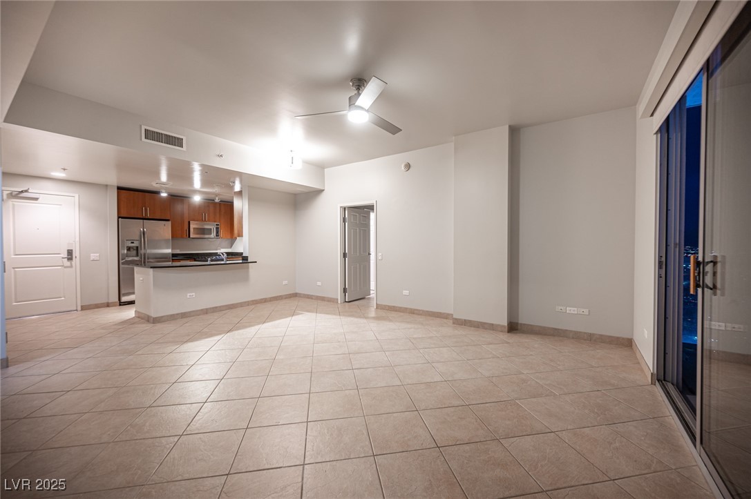 200 West Sahara Avenue 1807