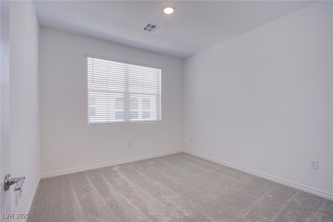 2555 Hampton Road 7306