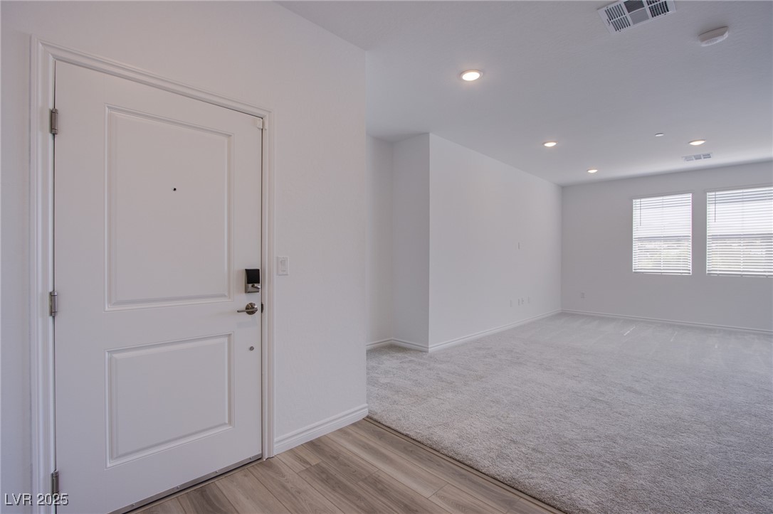 2555 Hampton Road 7306