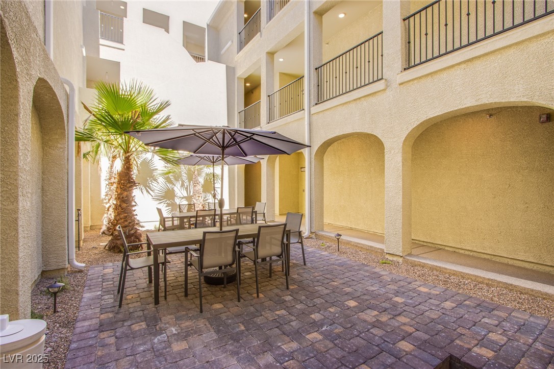 2555 Hampton Road 7306