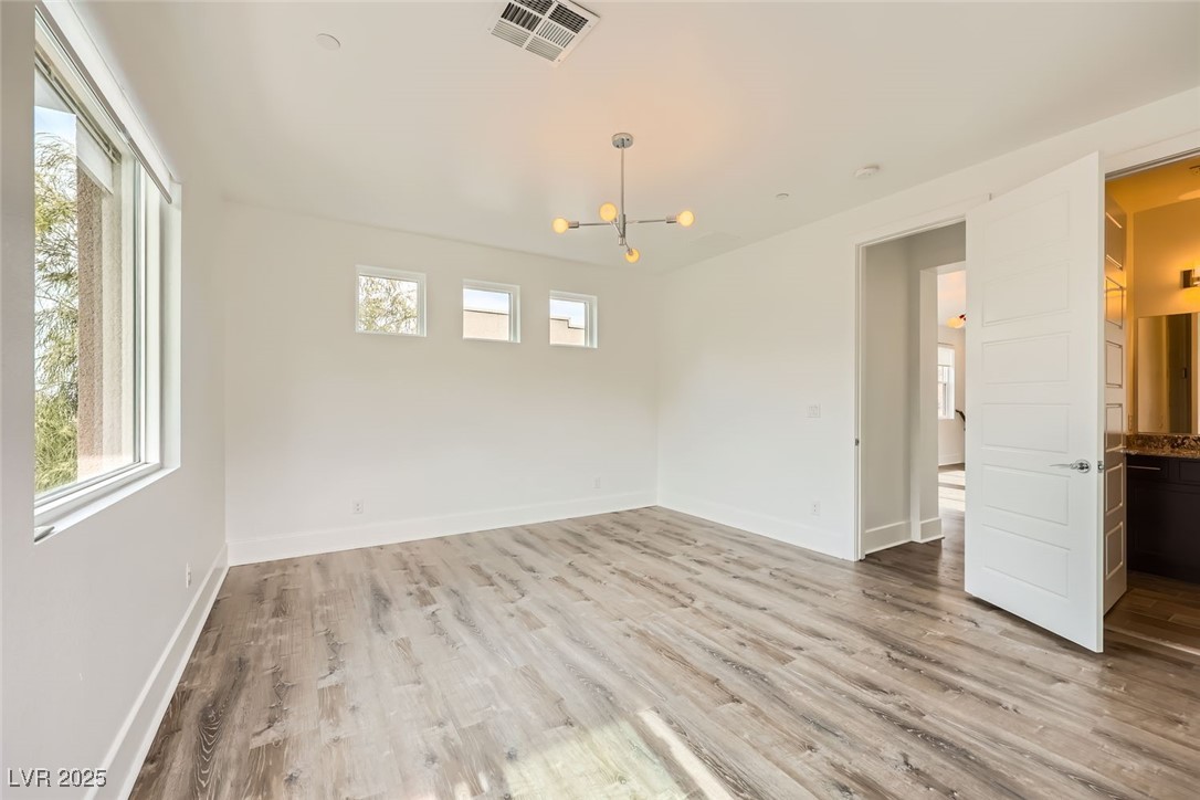 284 Crimson Edge Street