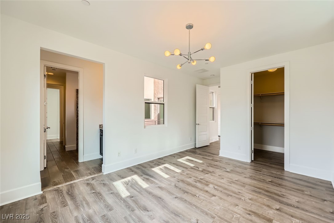 284 Crimson Edge Street