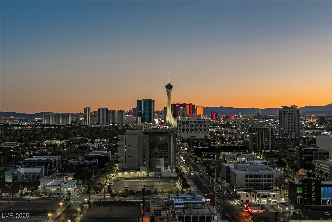 150 Las Vegas Boulevard 1103