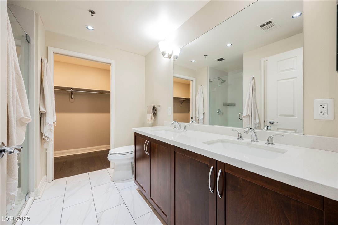 150 Las Vegas Boulevard 1103