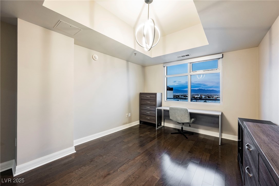 150 Las Vegas Boulevard 1103