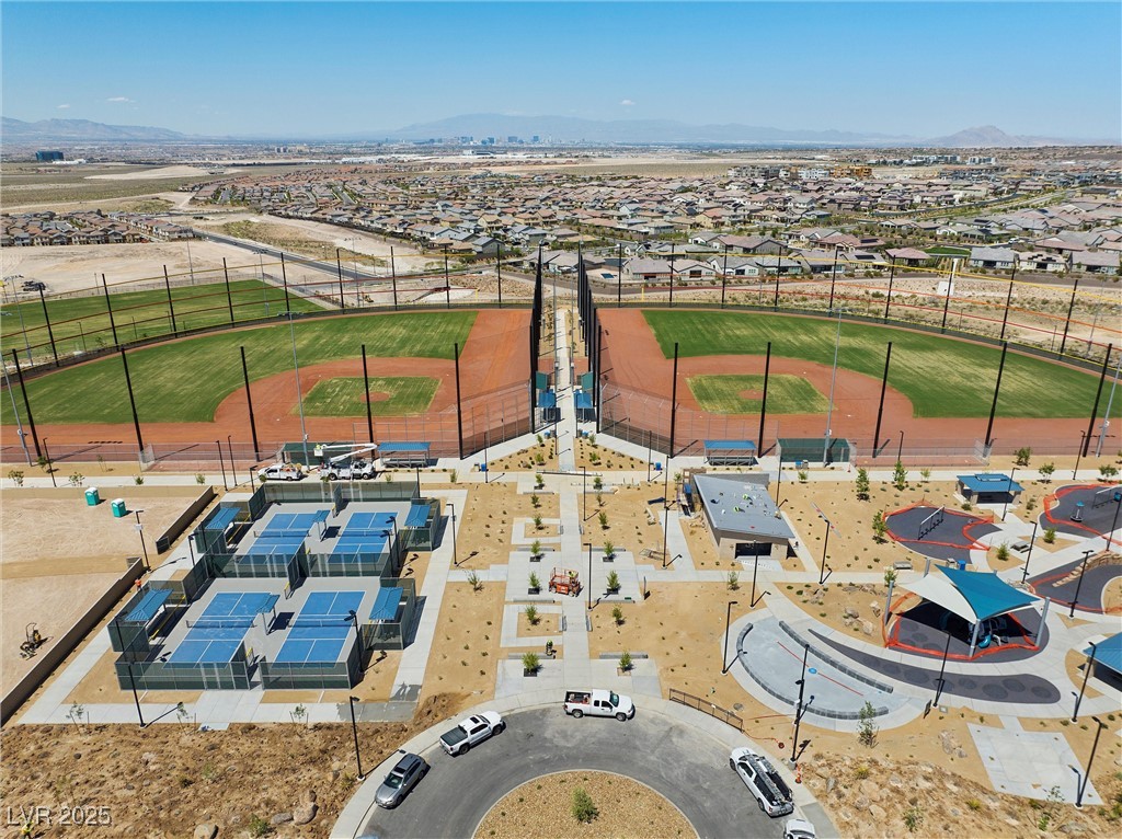 2571 Hazelburn Avenue