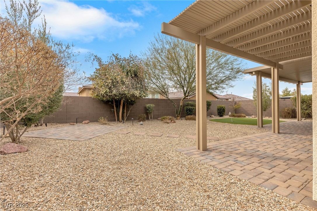 2571 Hazelburn Avenue