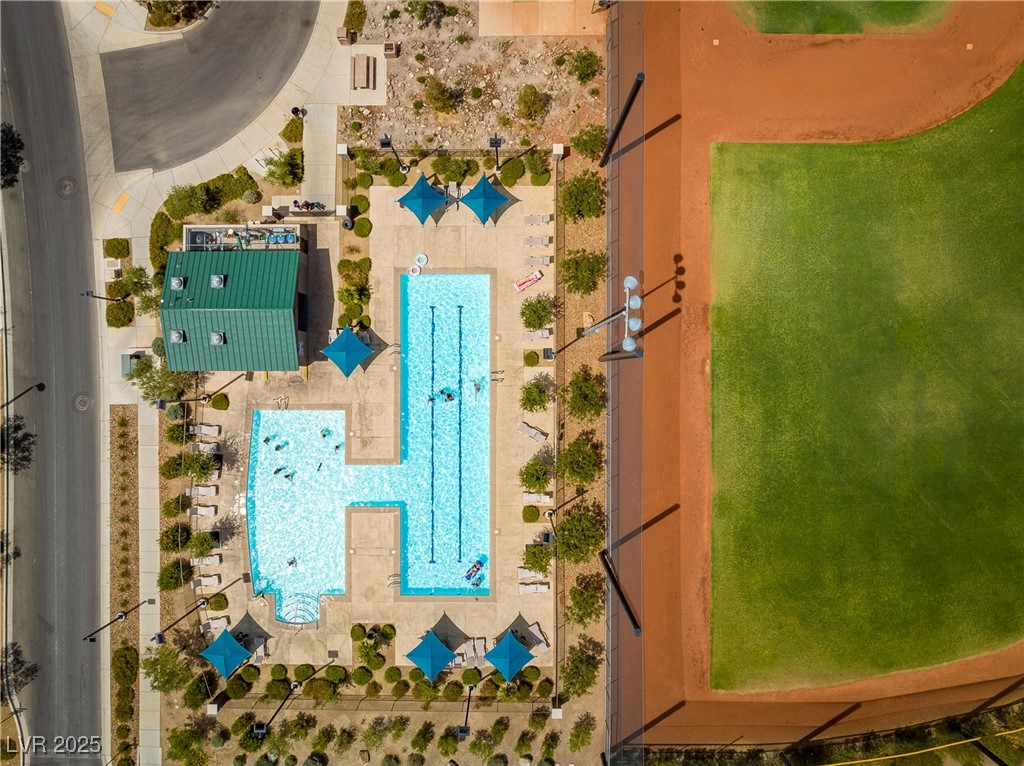 2571 Hazelburn Avenue