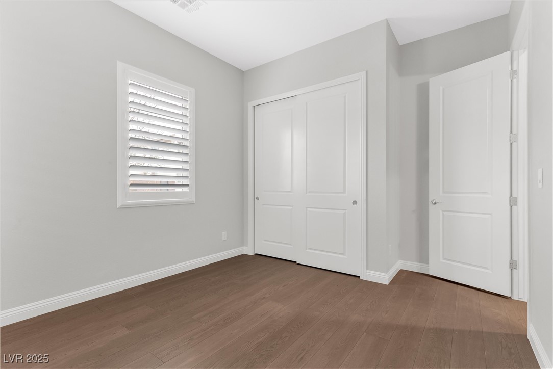 2571 Hazelburn Avenue