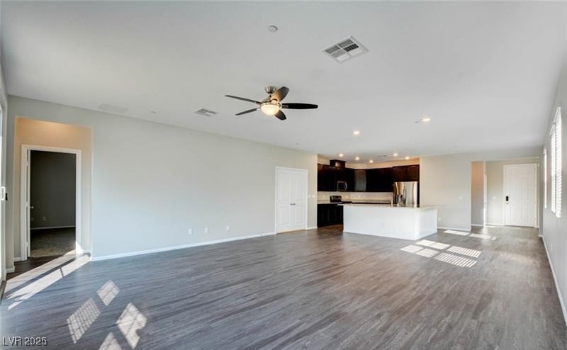 2751 FLOWING BREEZE Street