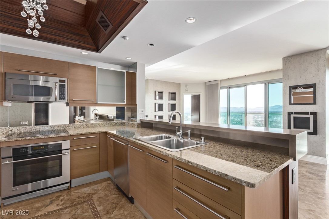 322 Karen Avenue 3808/3804