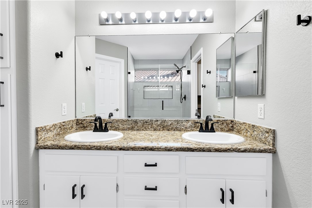 1704 Pinion Mesa Court