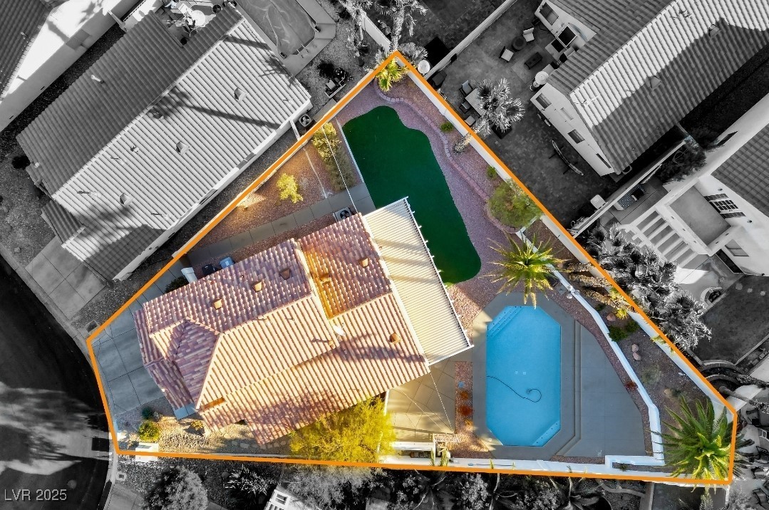 1704 Pinion Mesa Court