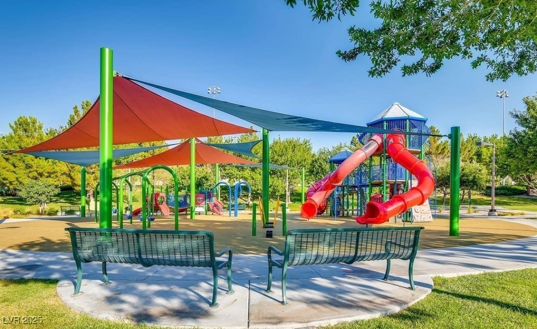 1704 Pinion Mesa Court