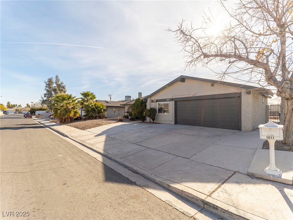 1671 Sandalwood Lane