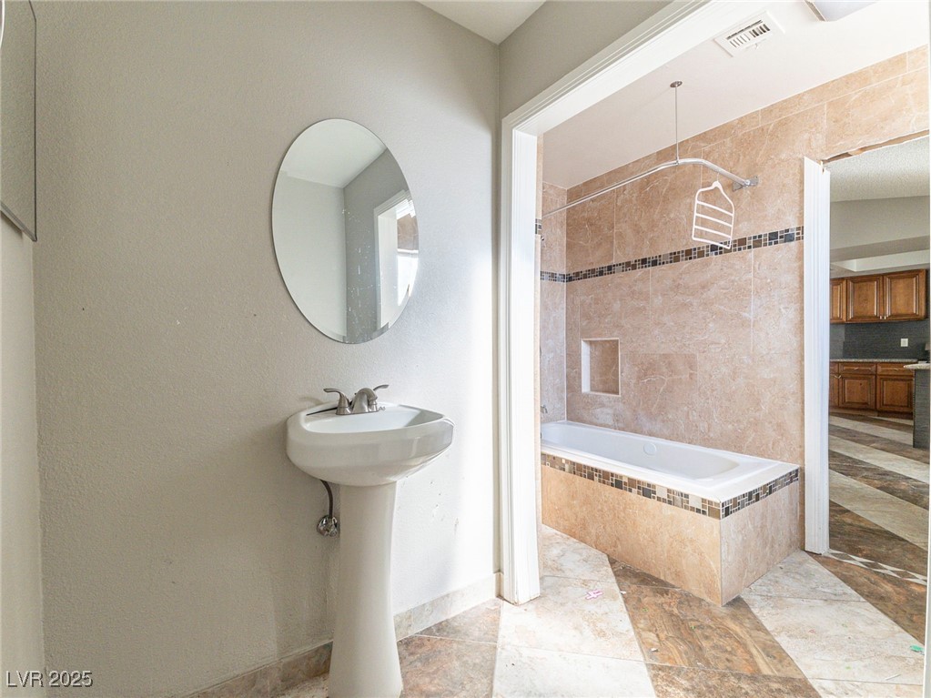 1671 Sandalwood Lane