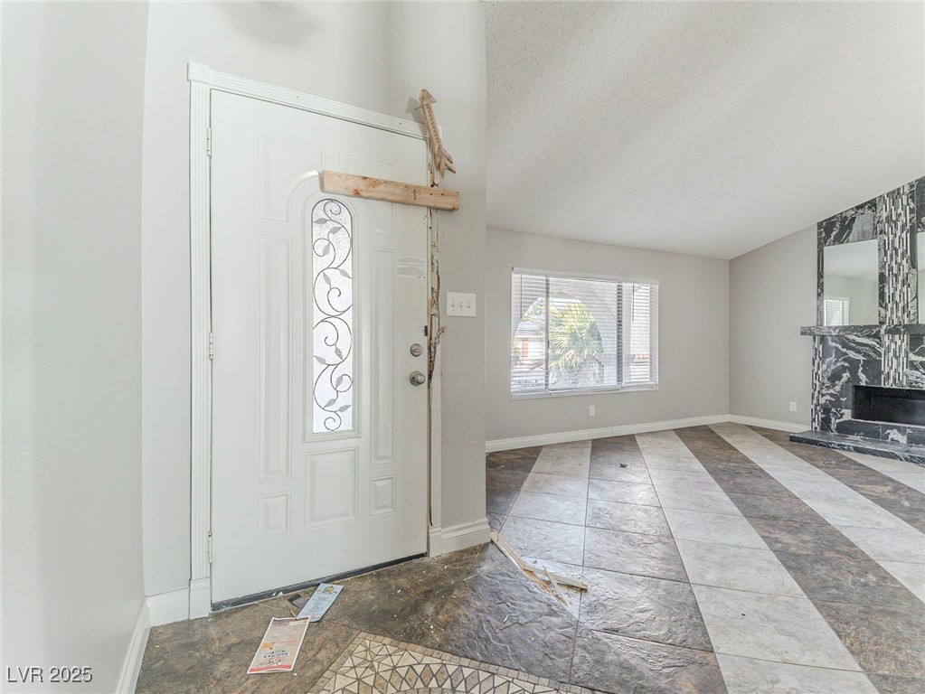 1671 Sandalwood Lane