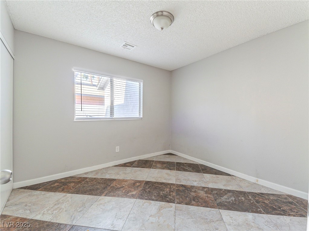 1671 Sandalwood Lane