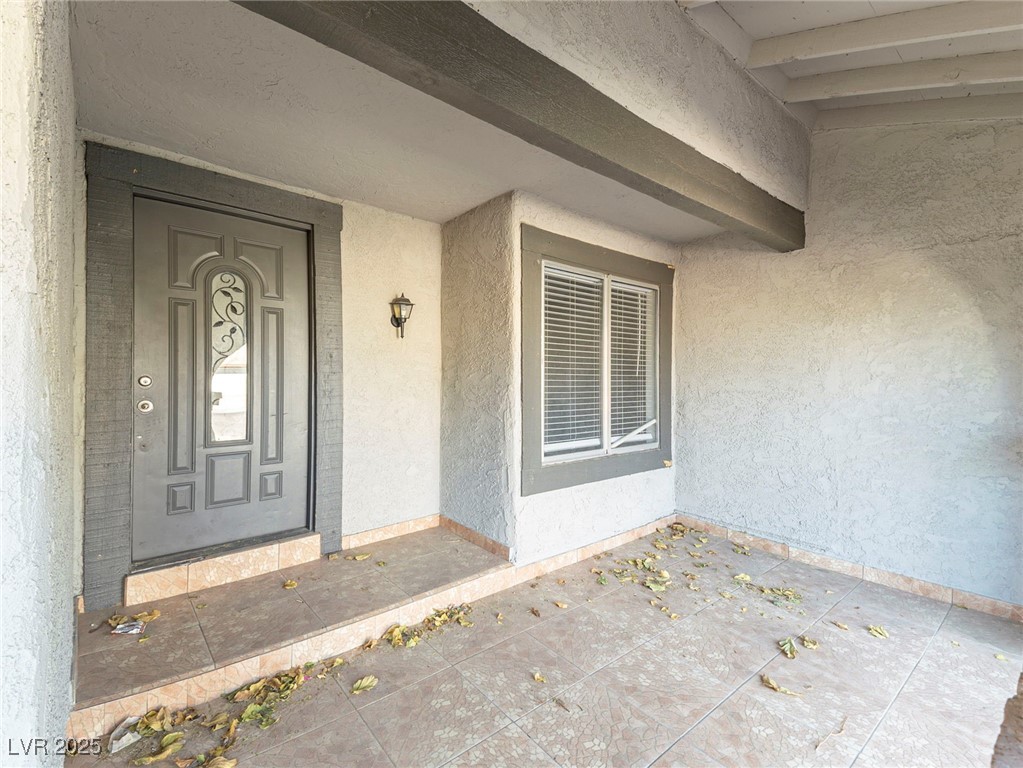 1671 Sandalwood Lane