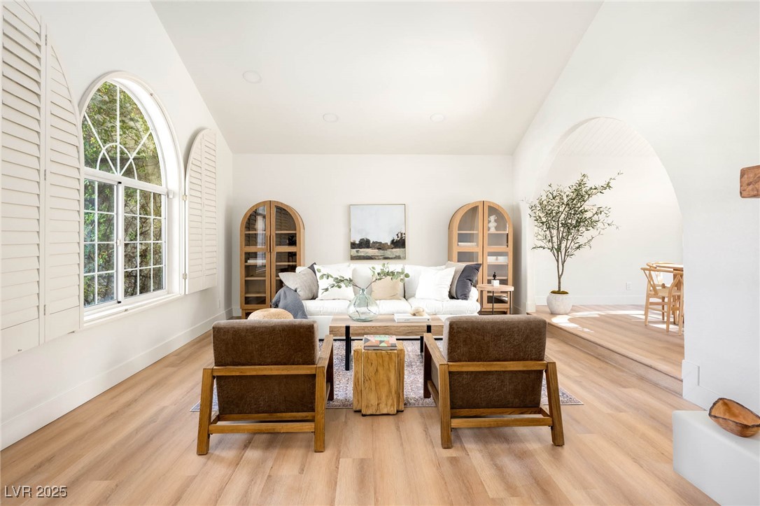 2031 Mondo Court