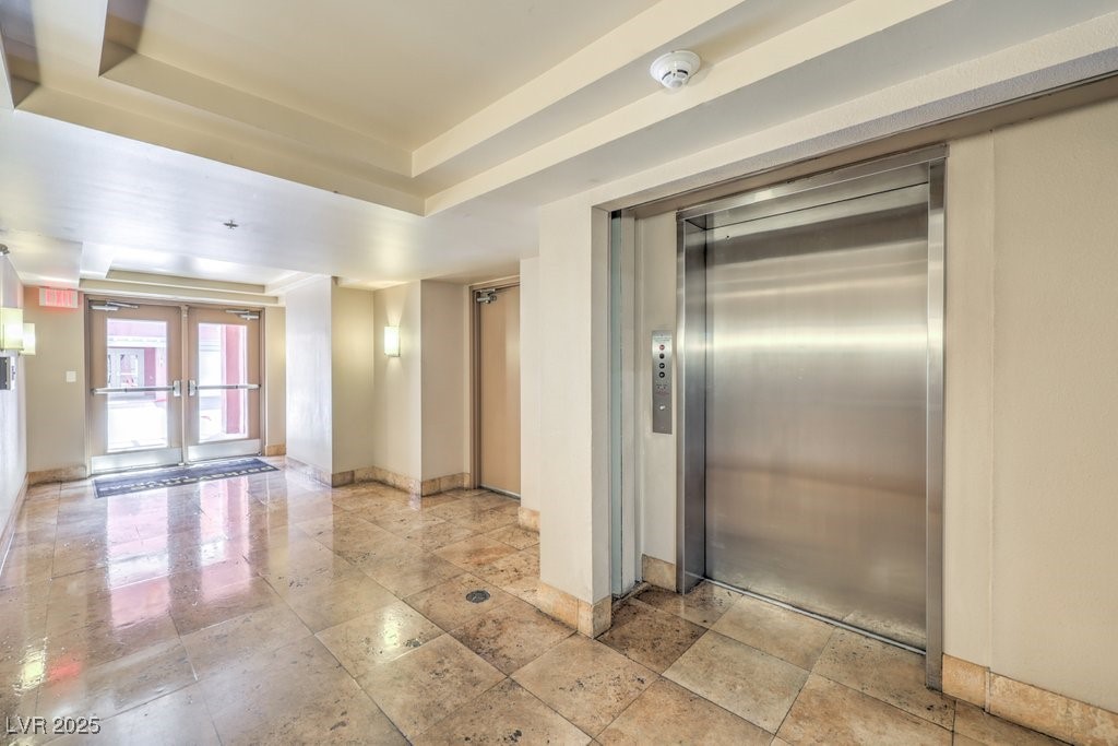 91 East Agate Avenue 401