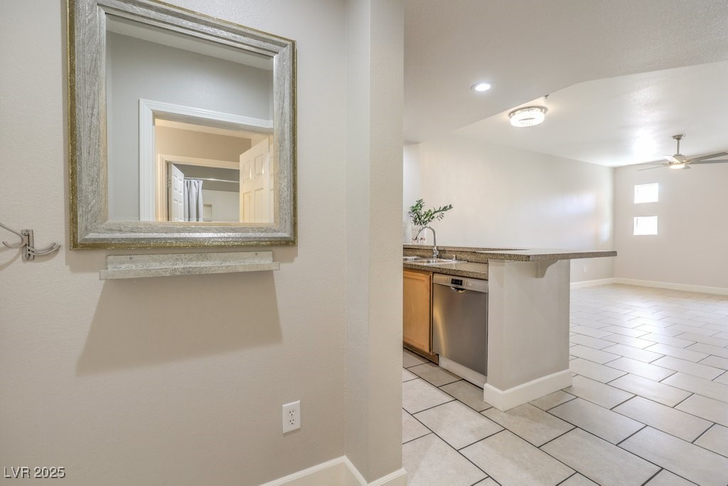 91 East Agate Avenue 401
