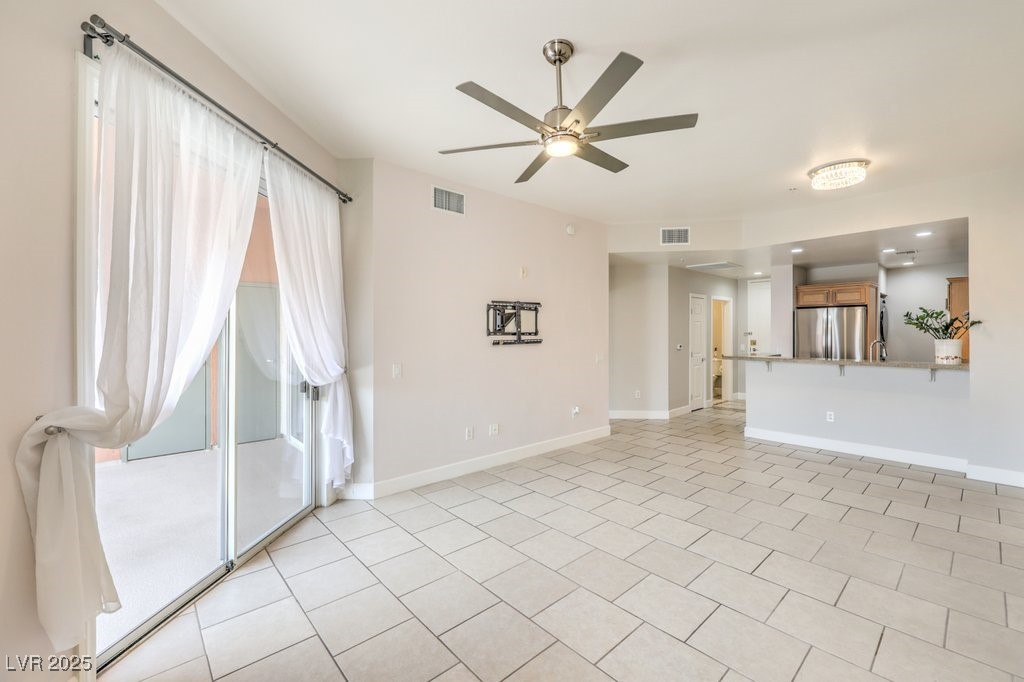 91 East Agate Avenue 401