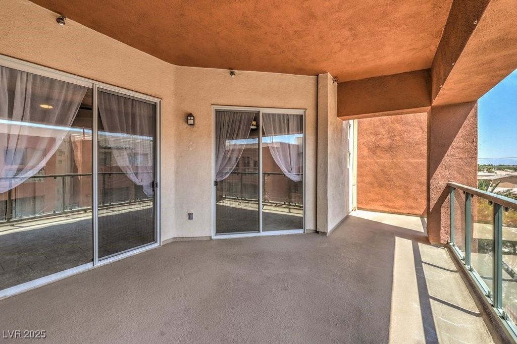 91 East Agate Avenue 401