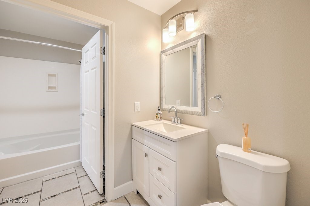 91 East Agate Avenue 401