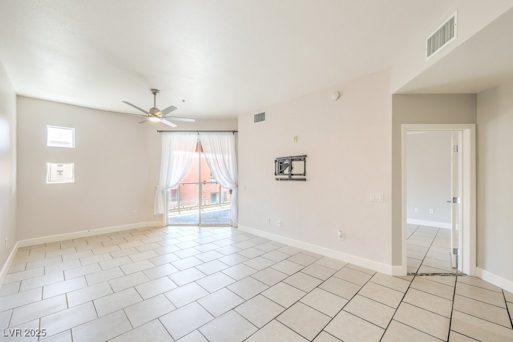 91 East Agate Avenue 401