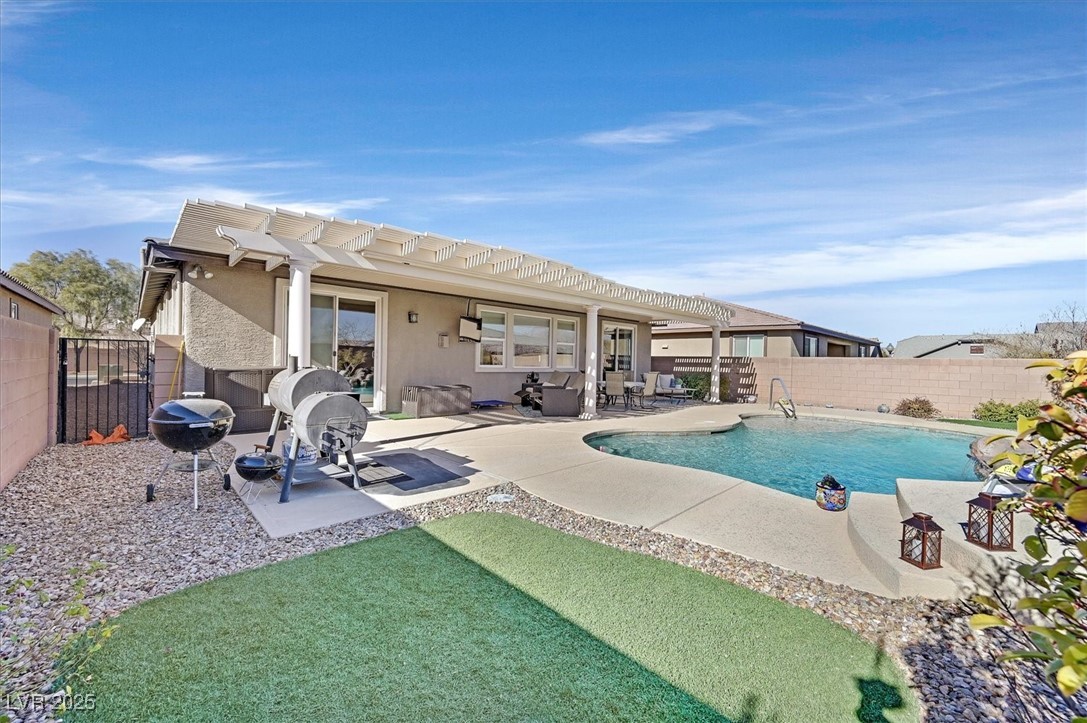 6914 Willowcroft Street