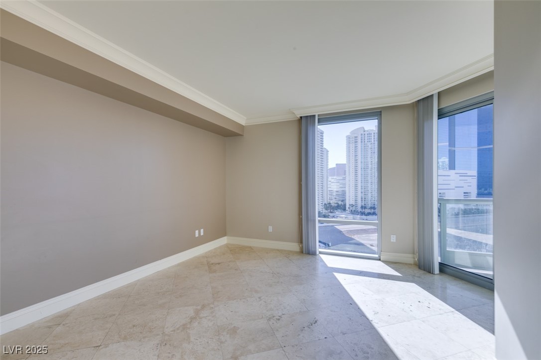 222 KAREN Avenue 1604