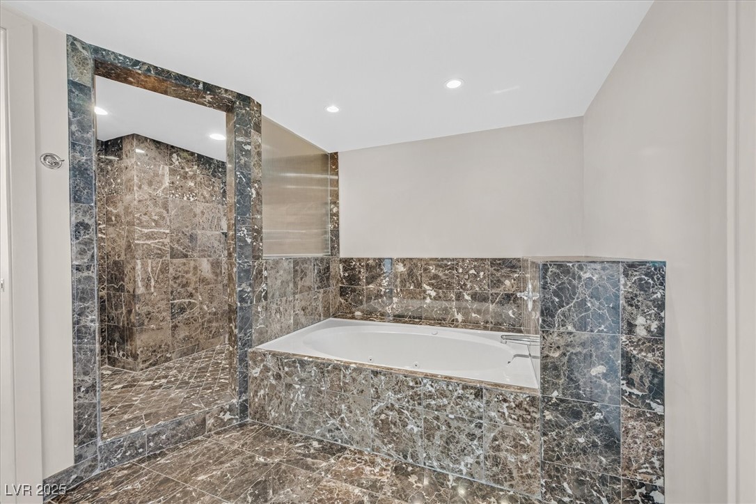 360 East Desert Inn Road 1201