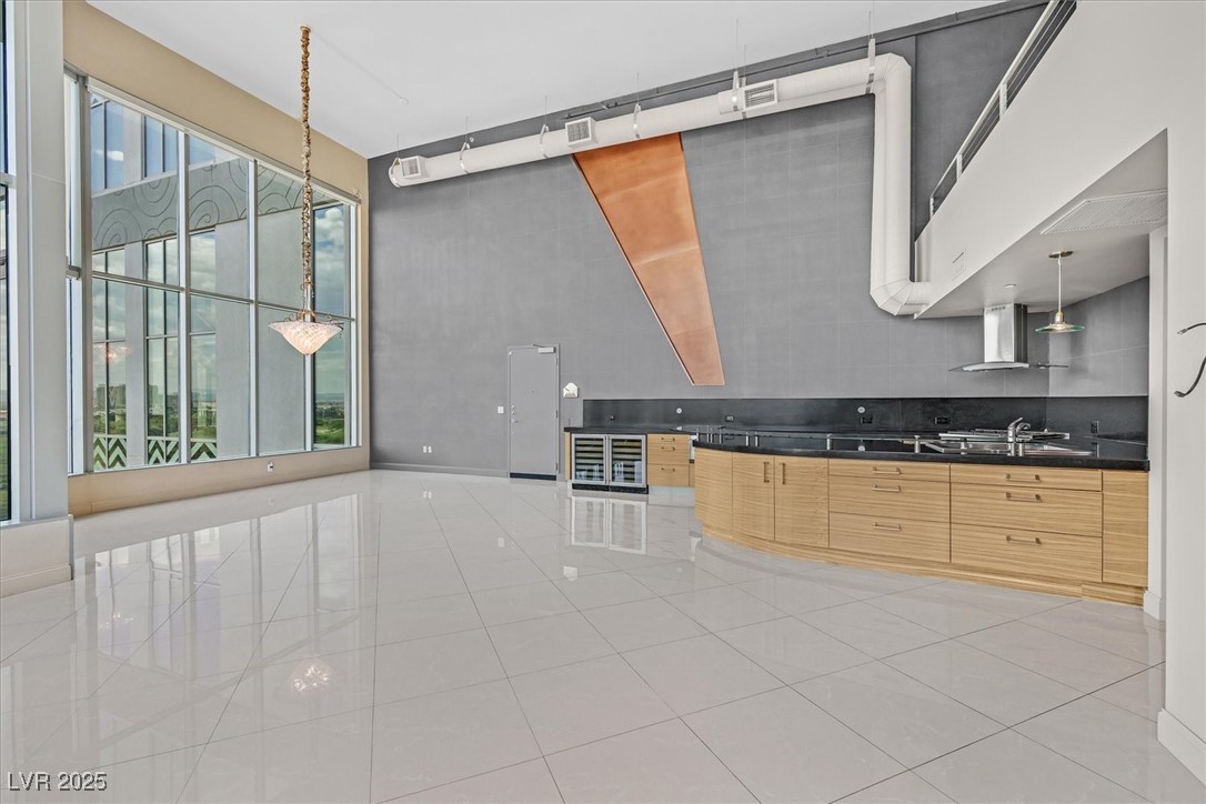 360 East Desert Inn Road 1201