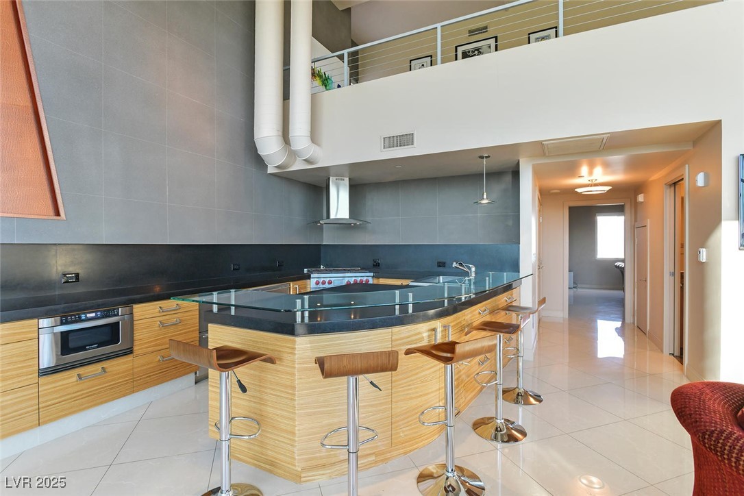 360 East Desert Inn Road 1201