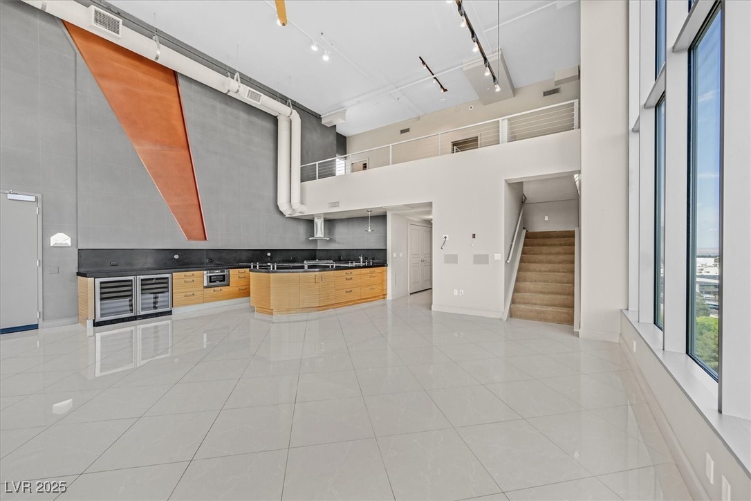 360 East Desert Inn Road 1201