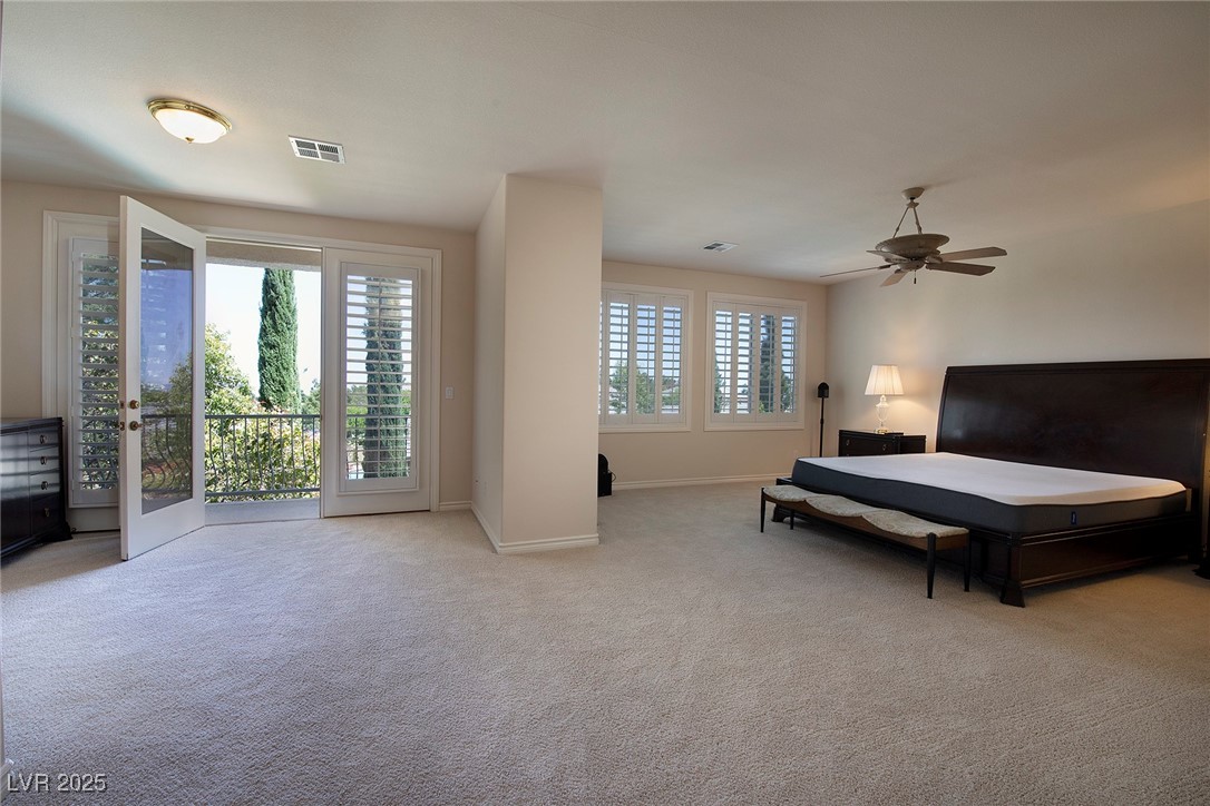 300 WINDFAIR Court