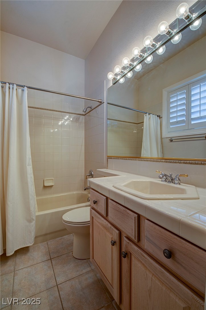 300 WINDFAIR Court