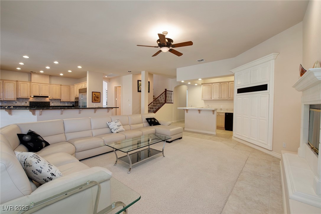 300 WINDFAIR Court