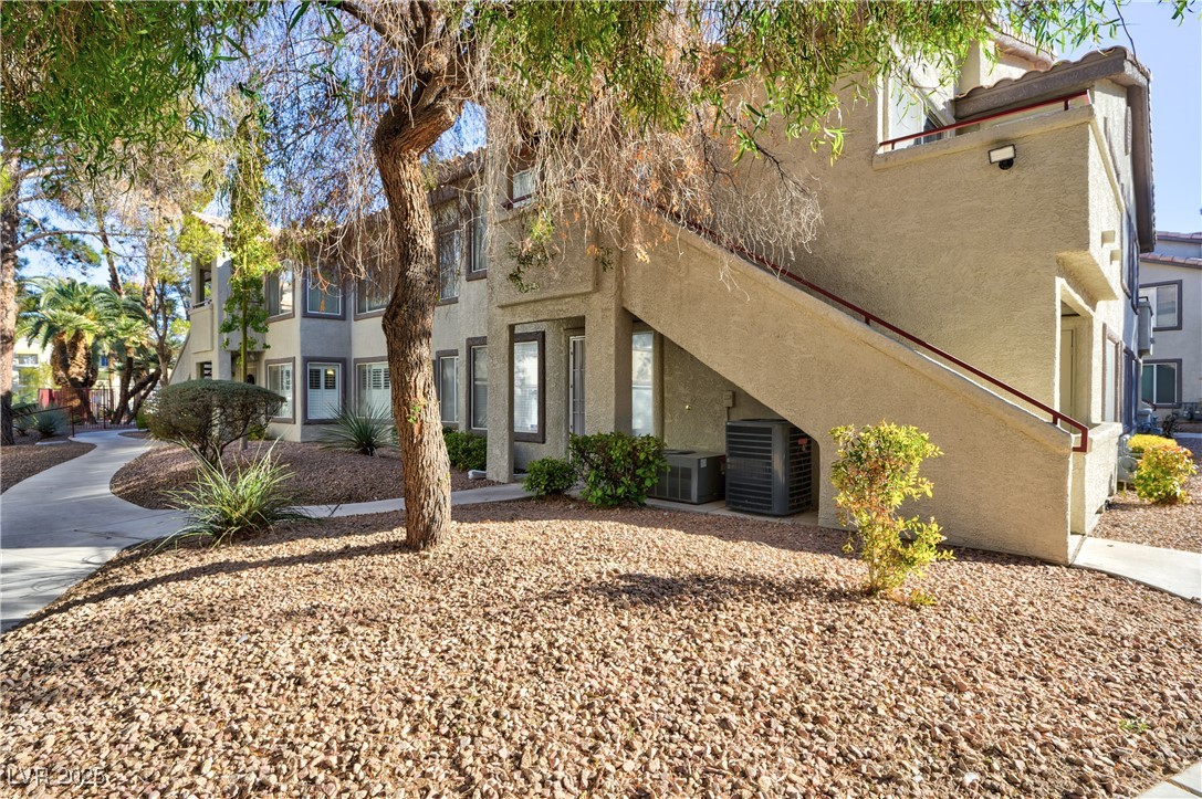 4955 Lindell Road 119