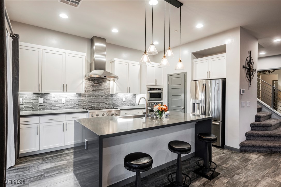 816 Loch Katrine Avenue