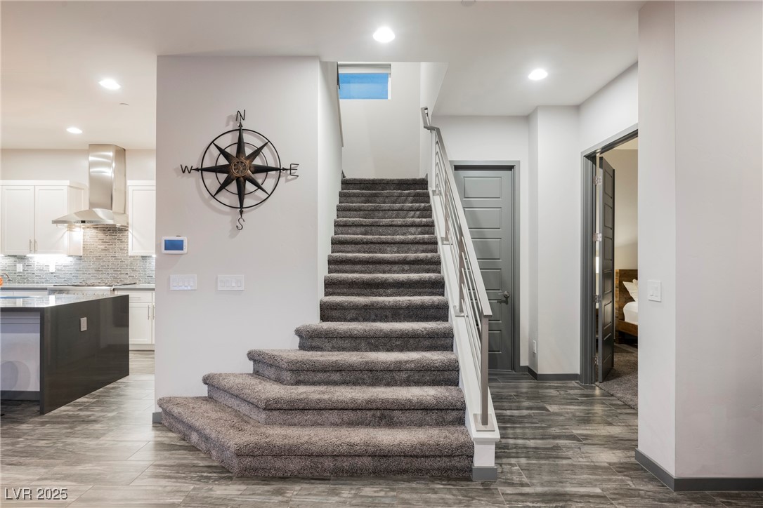 816 Loch Katrine Avenue