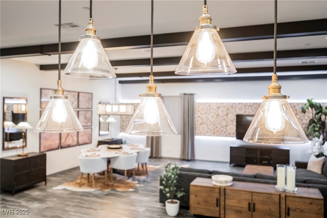 816 Loch Katrine Avenue