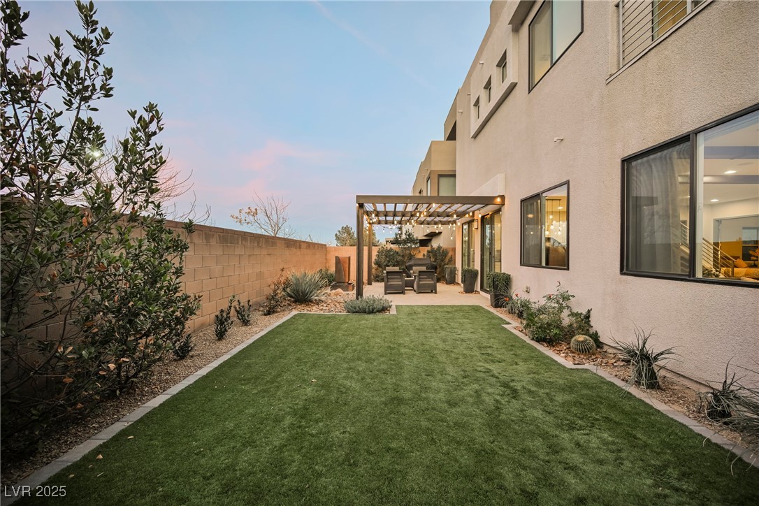 816 Loch Katrine Avenue