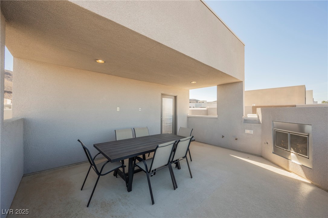 816 Loch Katrine Avenue