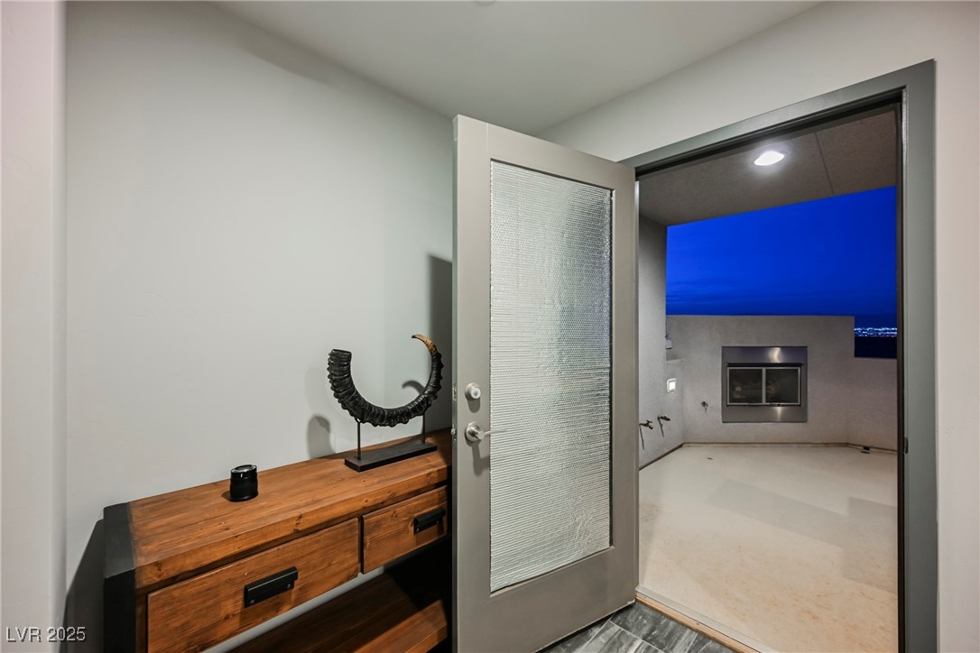 816 Loch Katrine Avenue