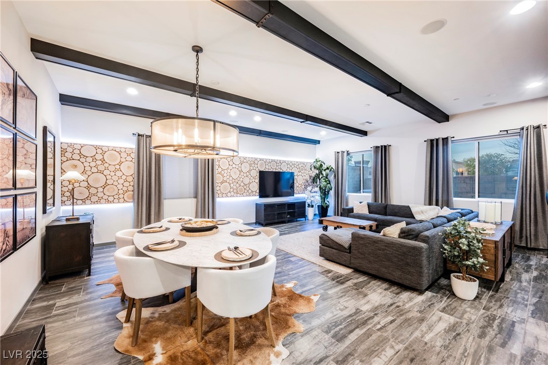 816 Loch Katrine Avenue