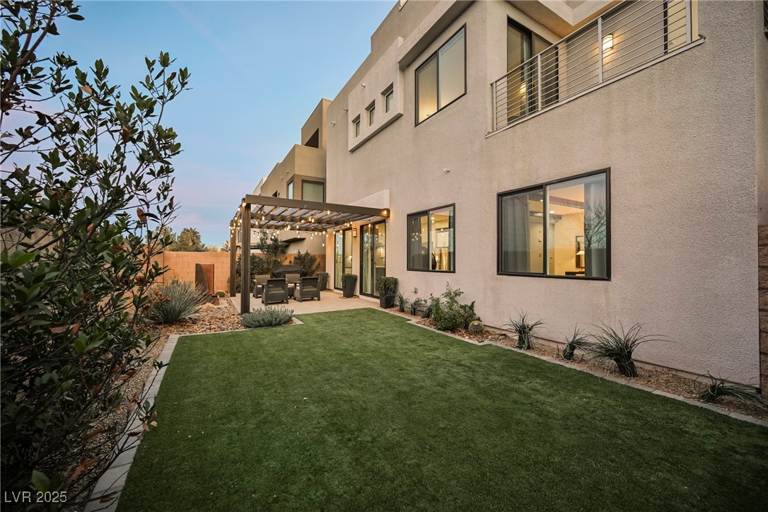 816 Loch Katrine Avenue