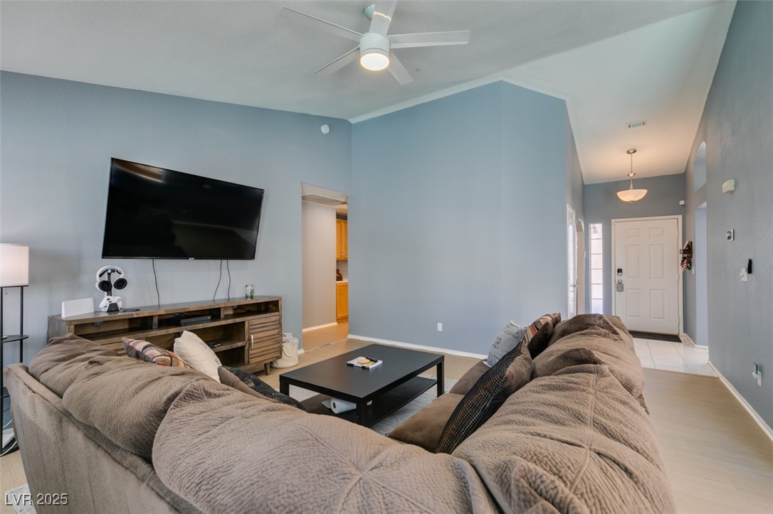 5524 Desert Valley Drive